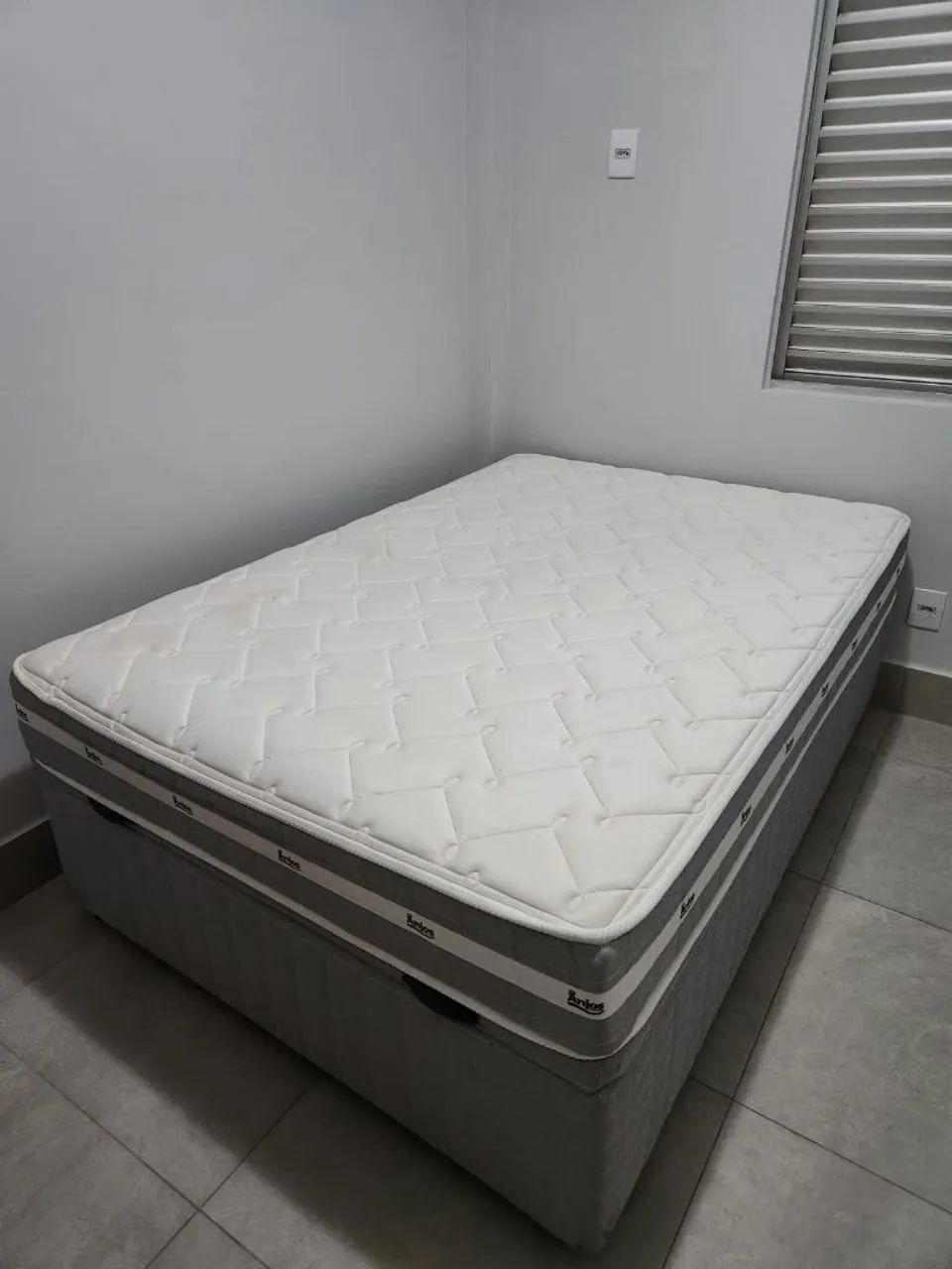 Colchão Viúva box com bau