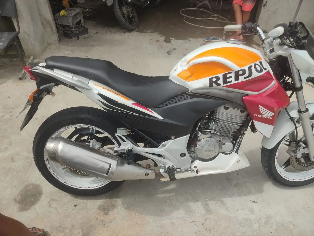 Vende-Se CB 300 2014 - Foto 3
