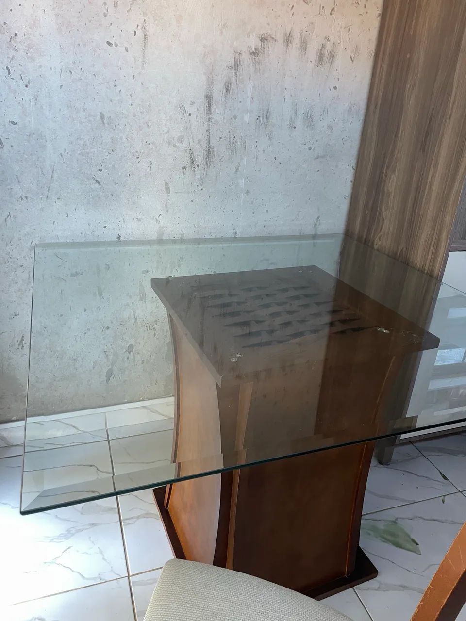 Mesa com Cadeiras de Madeira Maciça  - Foto 5