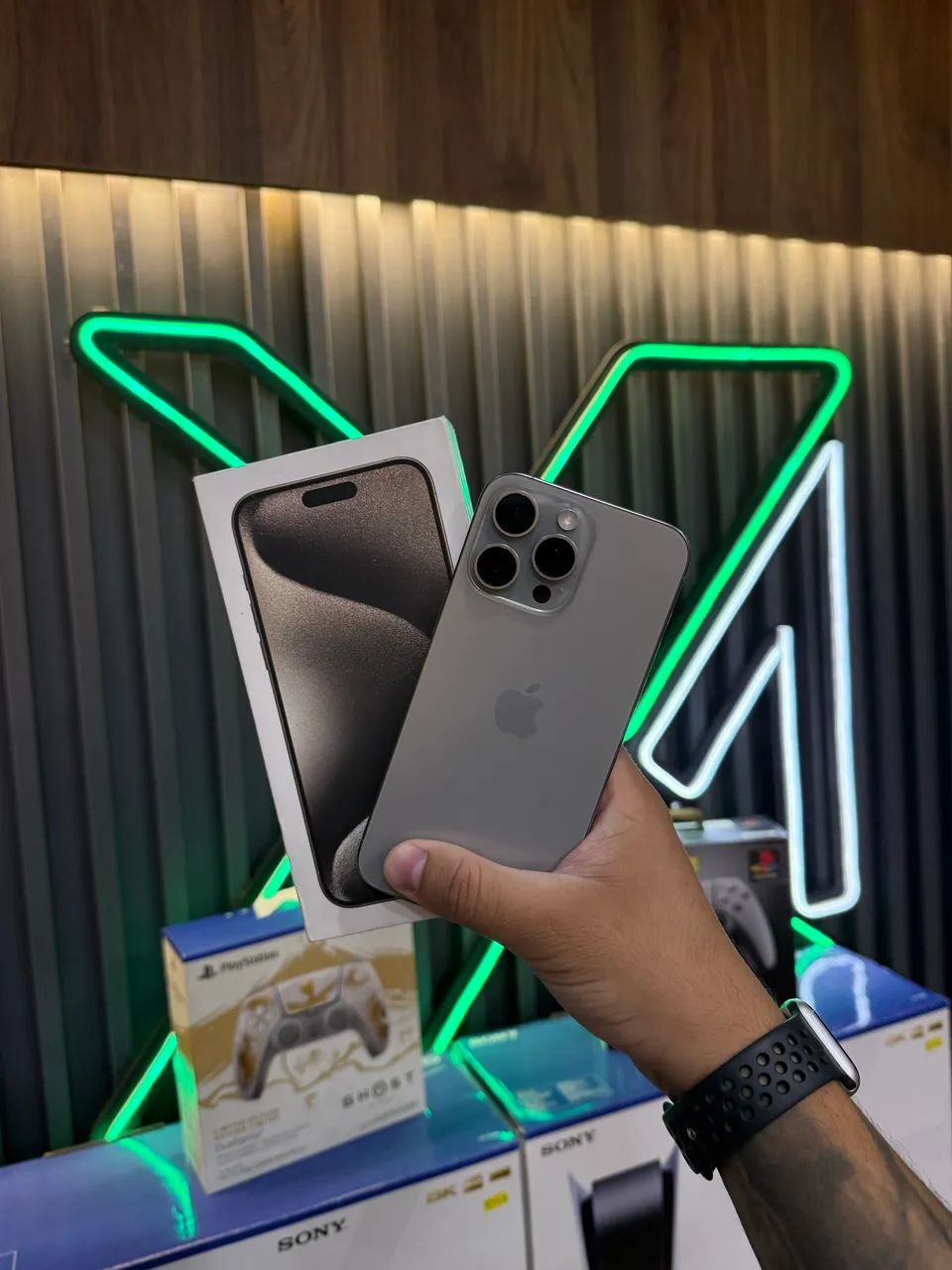 iPhone 15 pro maxx 256gb com garantia / pronta entrega 