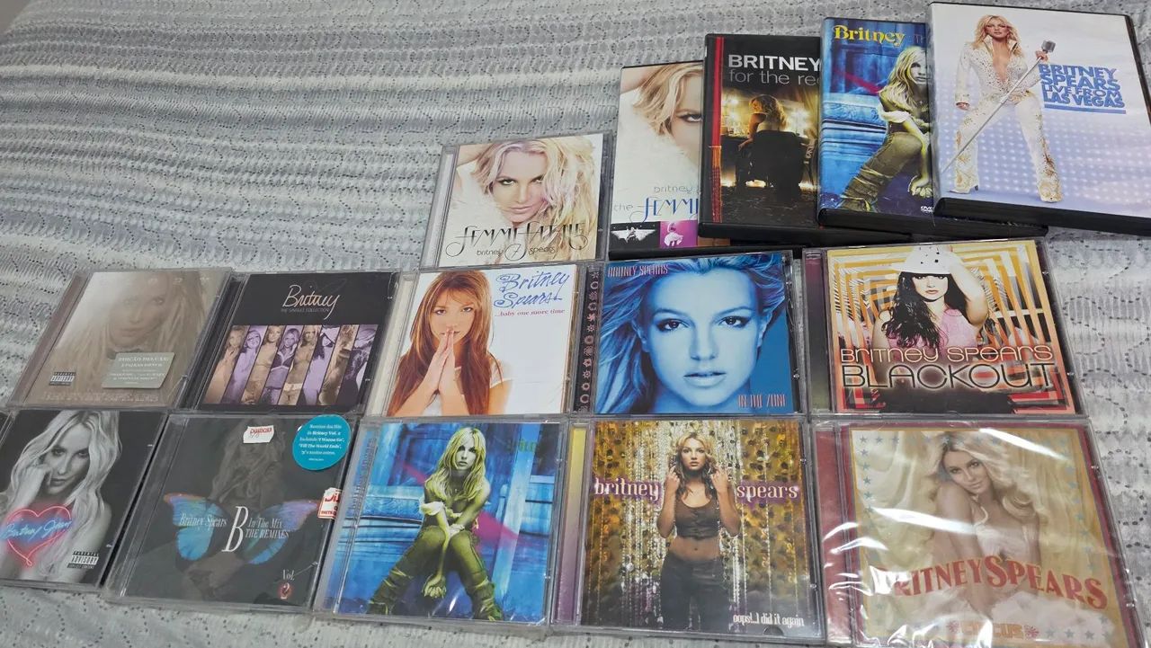 Coleção Britney Spears - 15 CDs e DVDs Originais | Item de