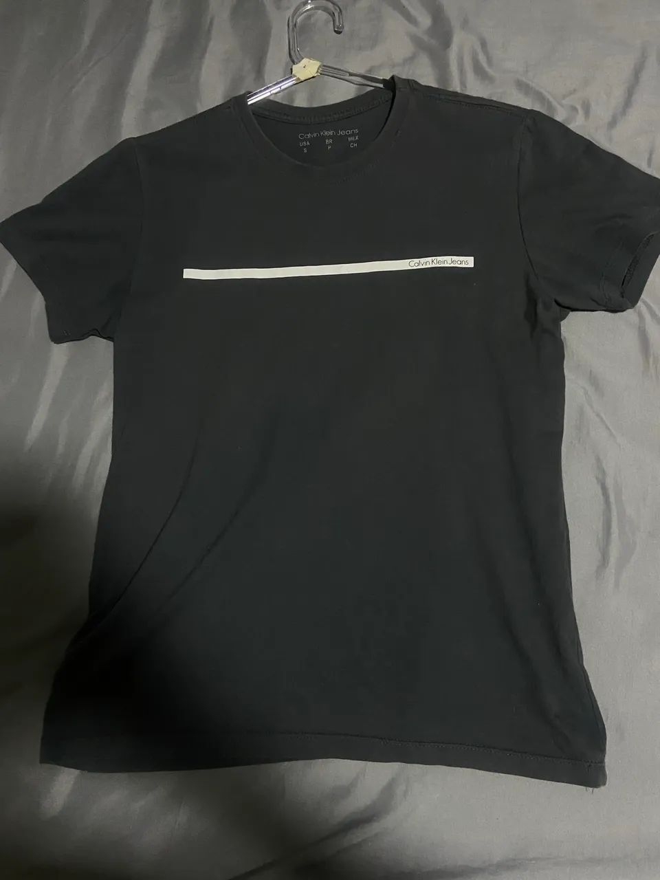 camiseta da calvin klain original