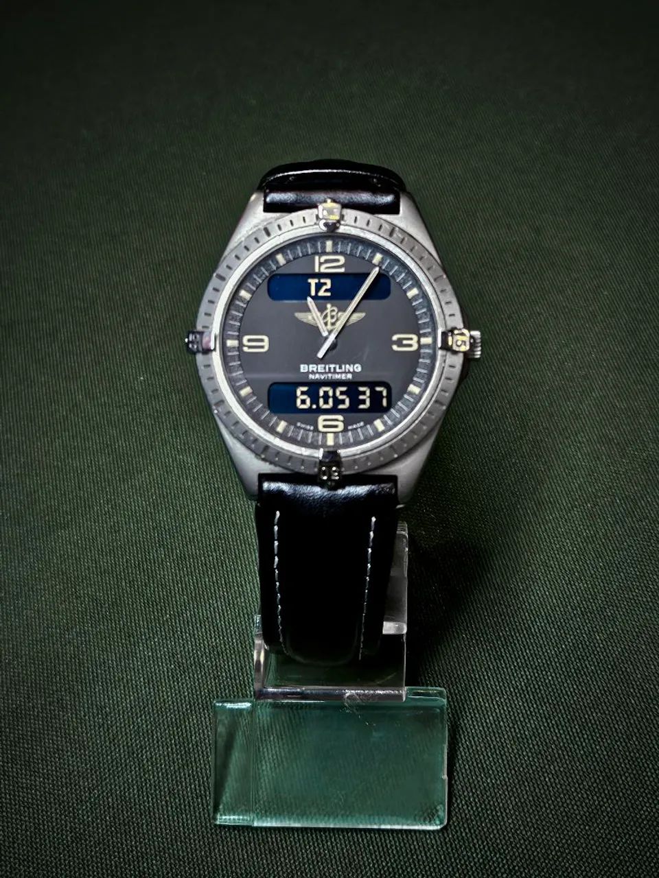 Relógio Breitling Aerospace Navitimer suíço - Foto 2