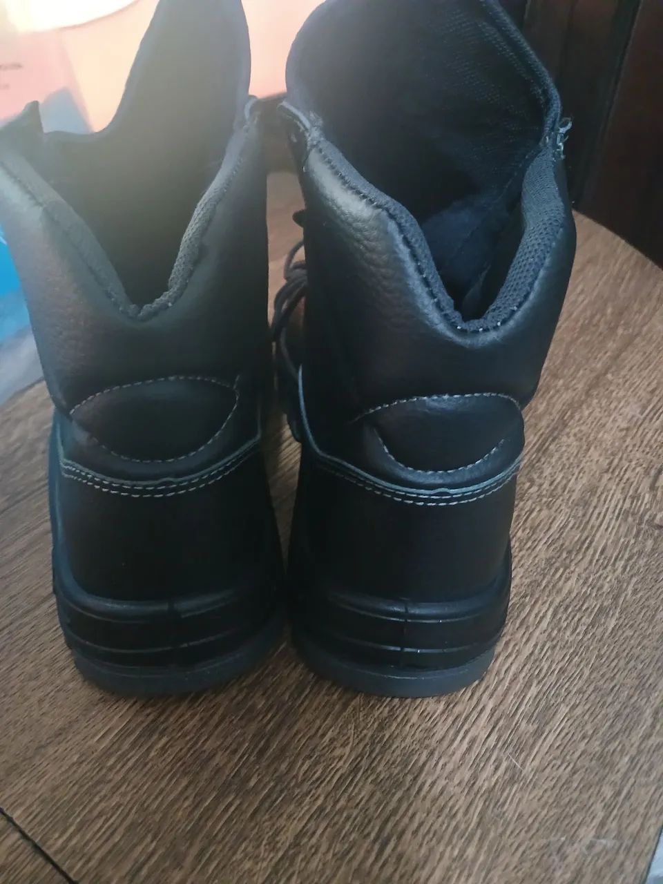 Bota Marluvas com bico de aço  - Foto 4