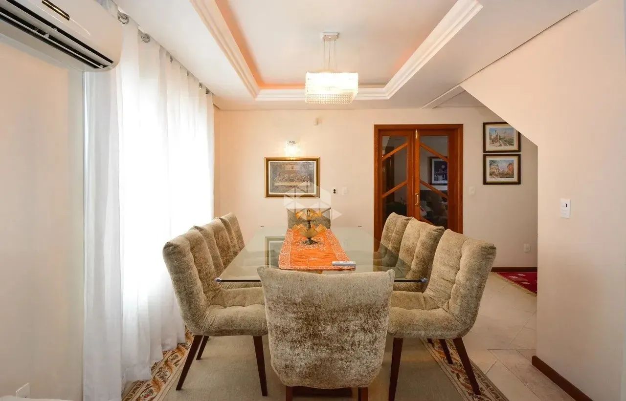 CASA COM 3 SUÍTES E ESPAÇO AMPLO EM FLORIANÓPOLIS - Foto 4