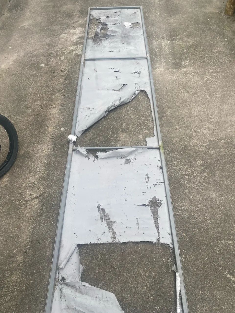 Estrutura para placa comercial 