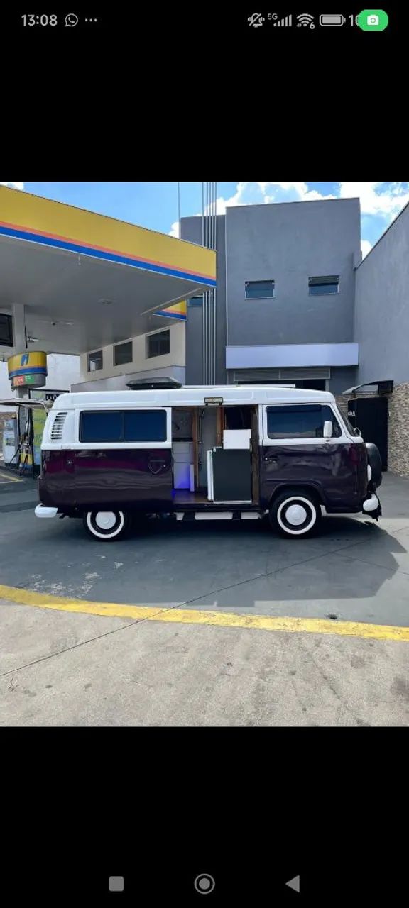 Volkswagen Kombi Furgão (álcool) 2002
