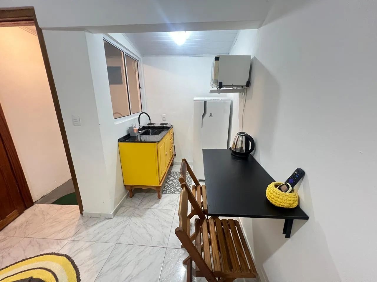 Alugo kitnet mobiliada, Bairro Carianos.  - Foto 4