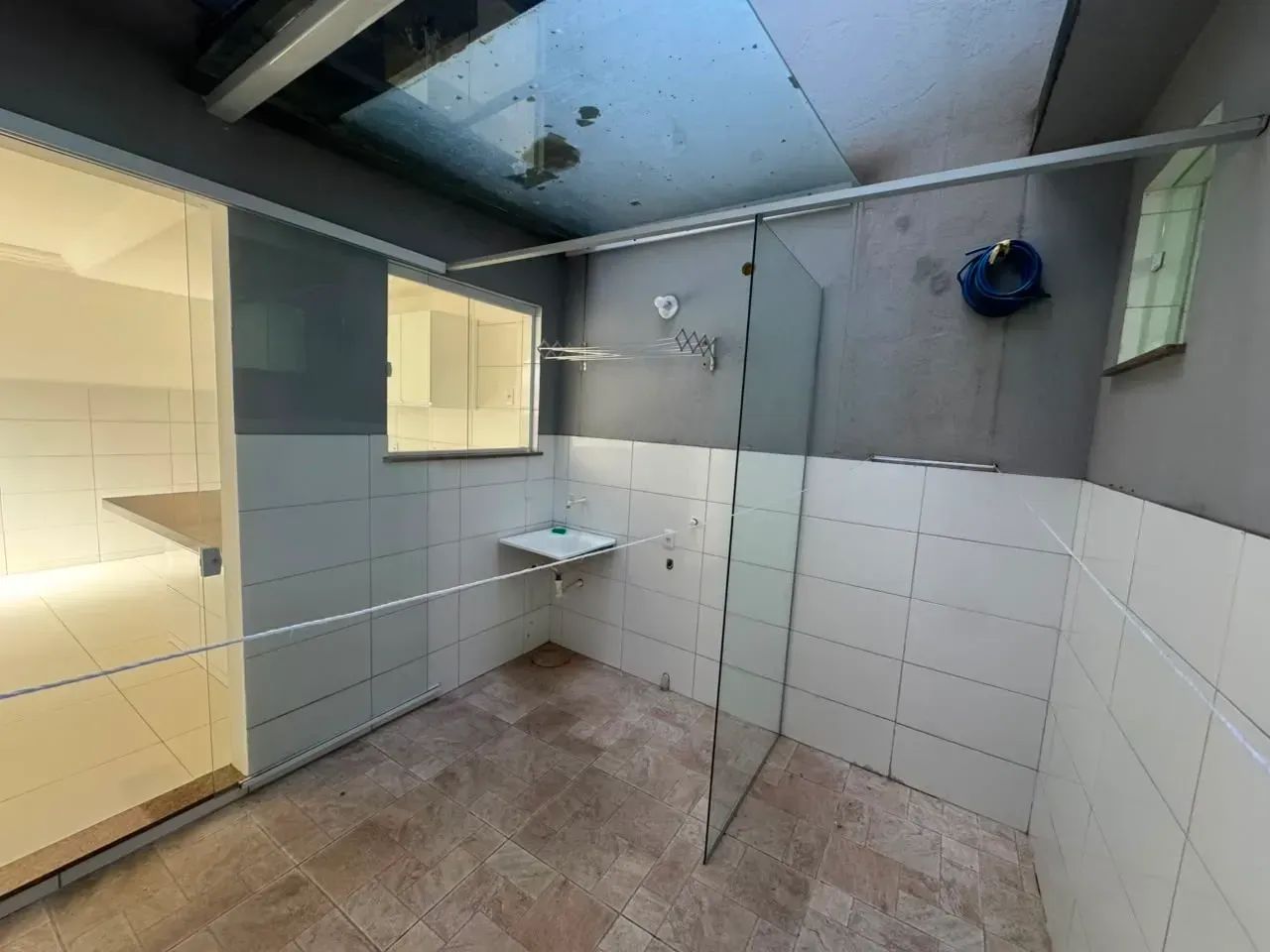 Apartamento de 2 Suítes proximo a av. Tancredo Neves - Foto 2