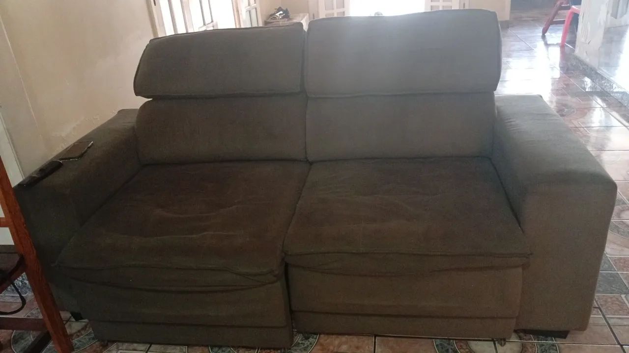 Vendo sofá retrátil 2 lugar 