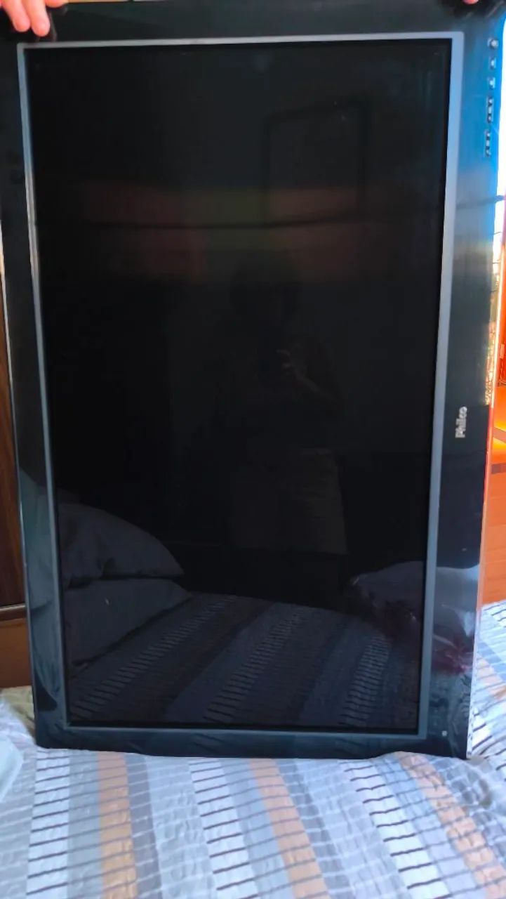 Vendo uma TV Philco 
