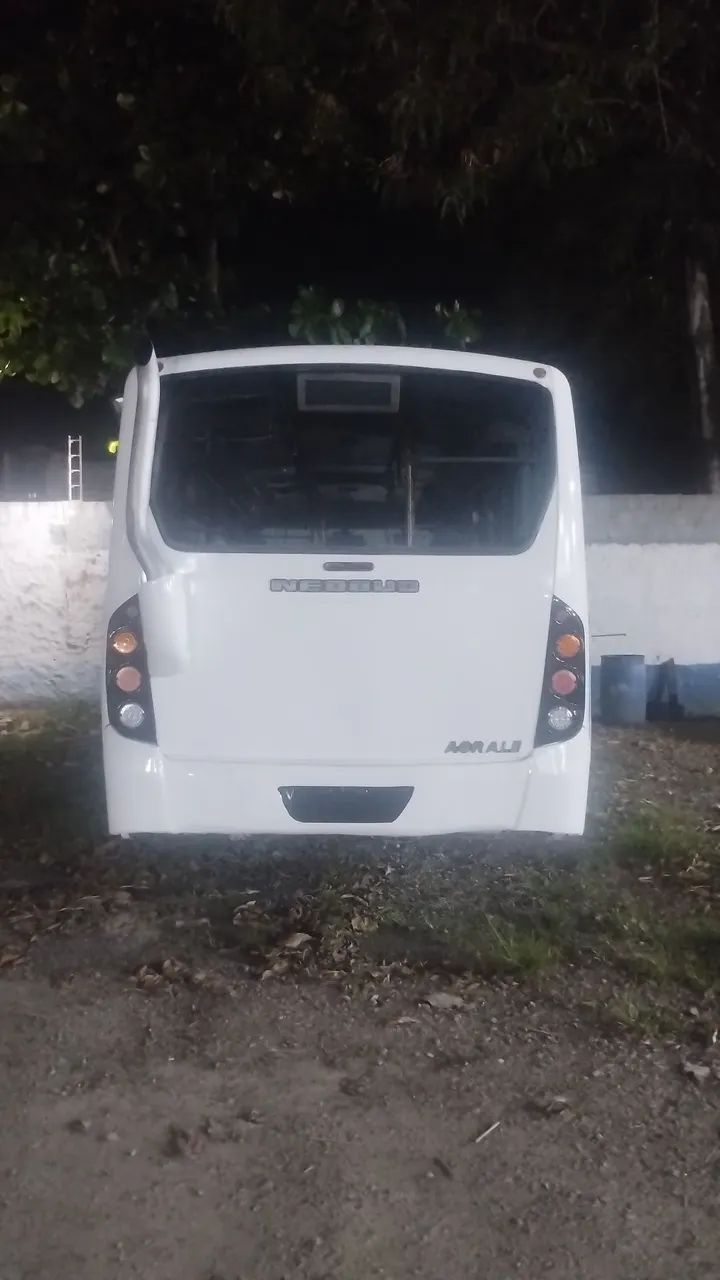 Vendo ou troco micro-ônibus neobus 21 lugares motor MWM série 12 - Foto 2