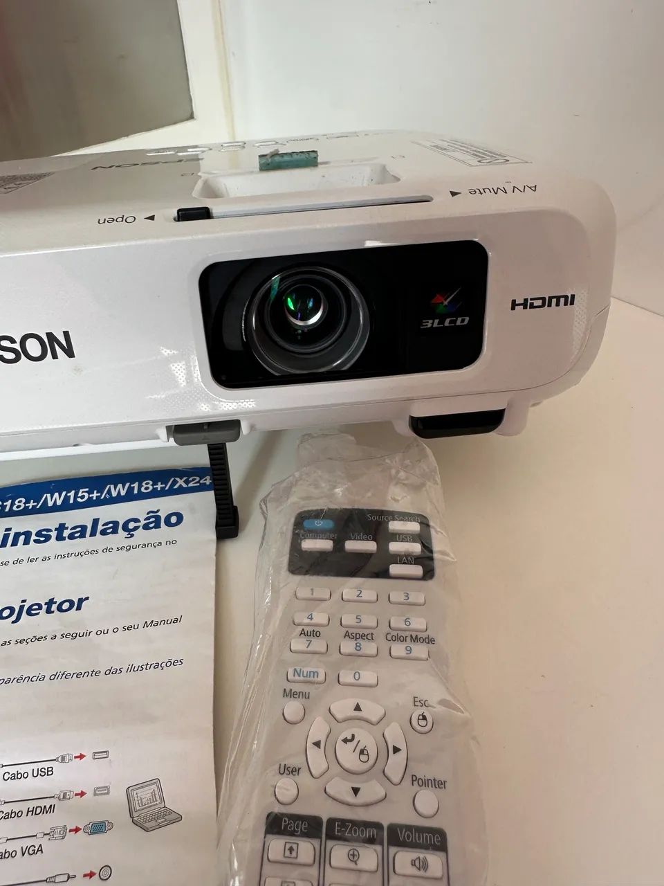 PROJETOR EPSON POWERLITE x24+ - Foto 6