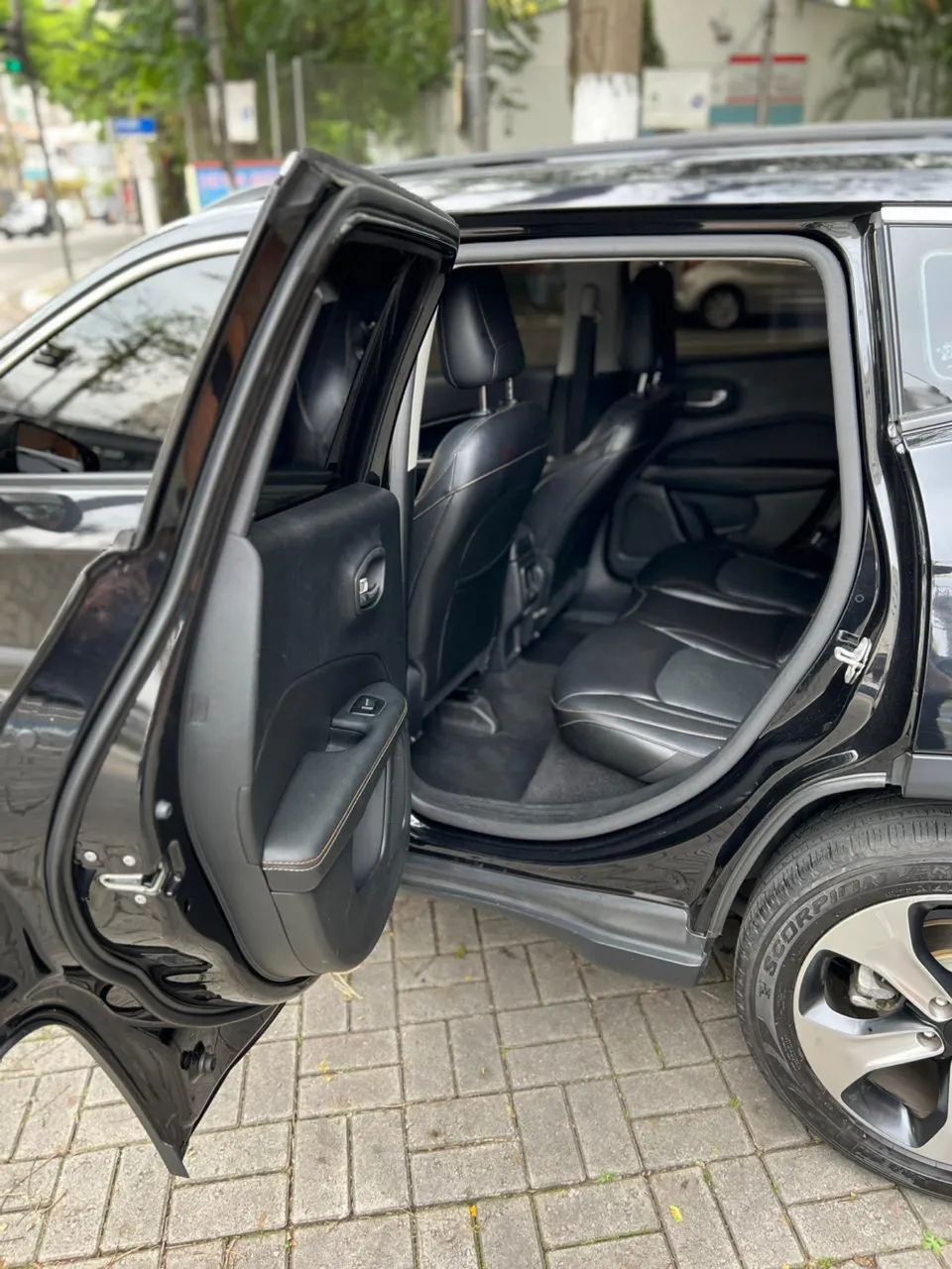 Jeep Compass Longitude 2.0 4X2 Flex 16V Aut. 2018 - Foto 2