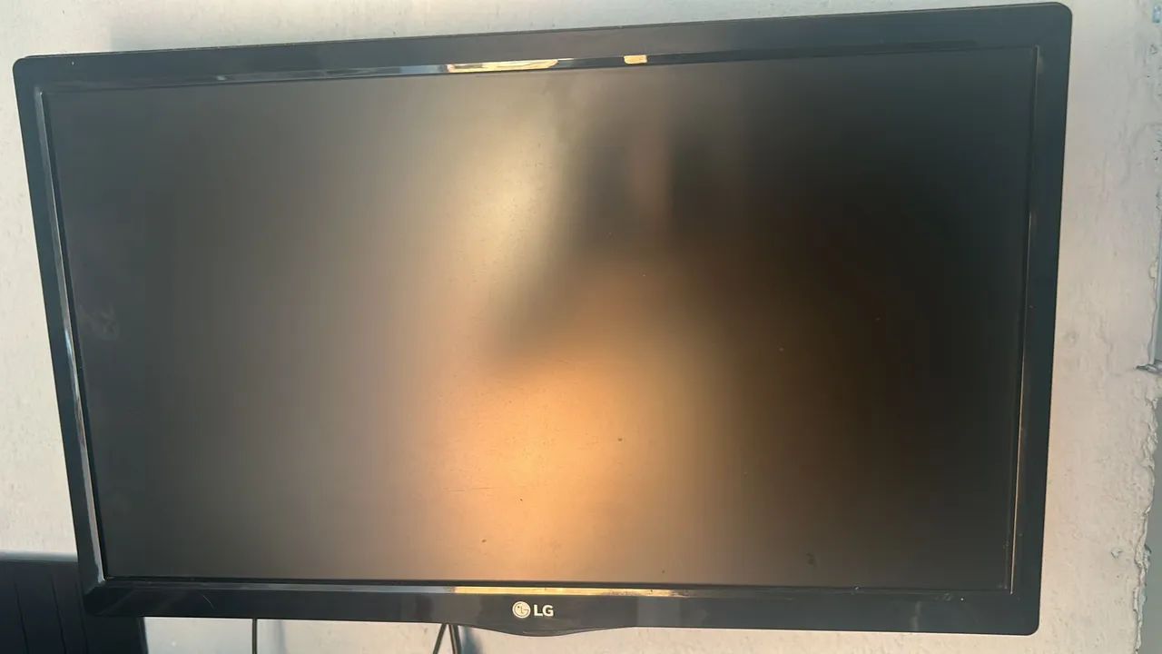 TV monitor 