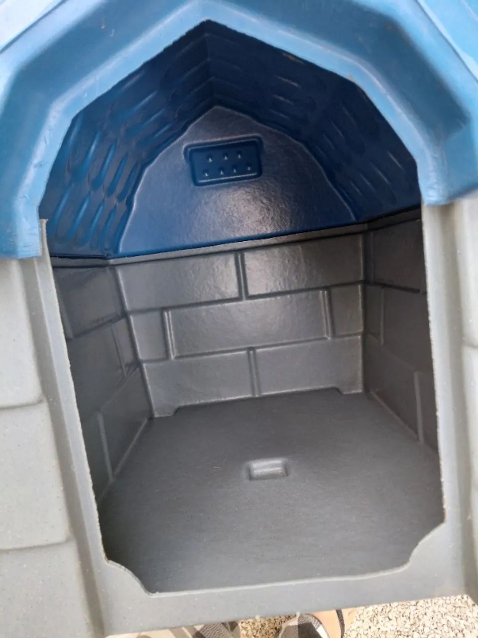 Casa plástica para cachorro. - Foto 2