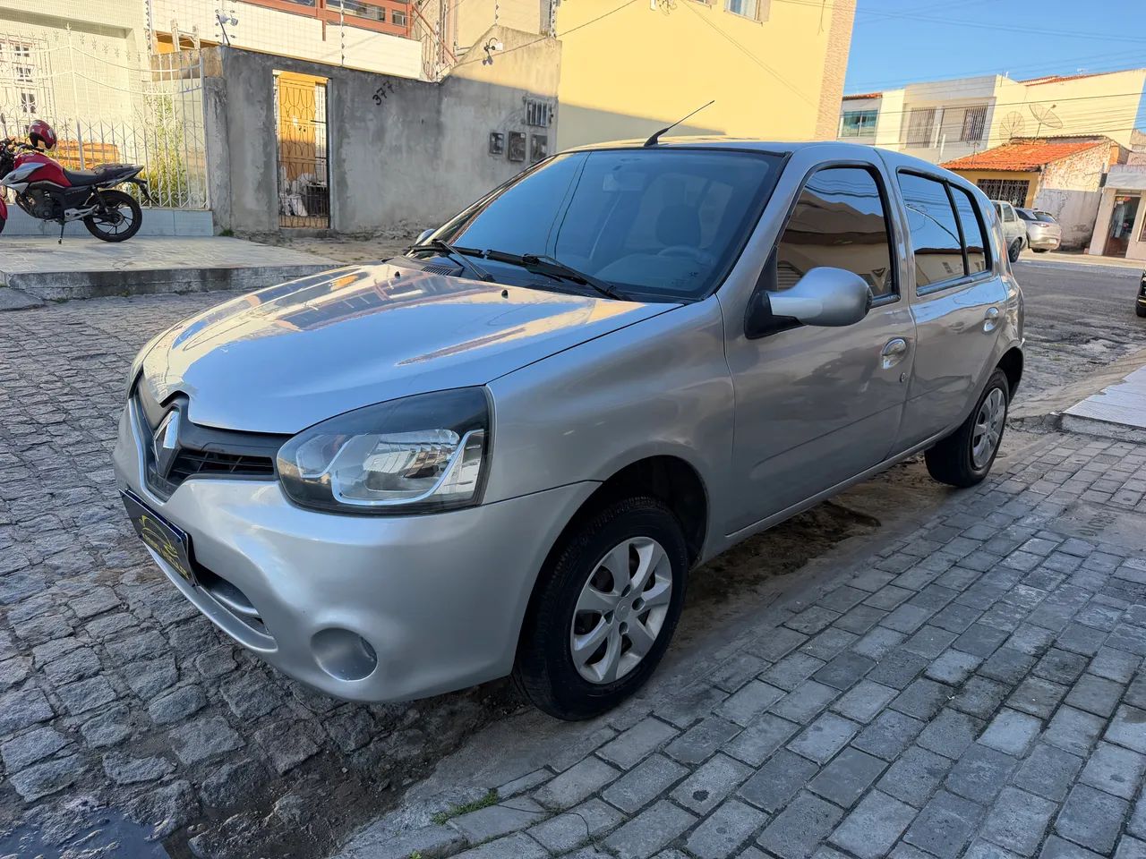 Renault Clio Rn/alize/expr./1.0 Hi-power 16V 5P 2016 - Foto 3