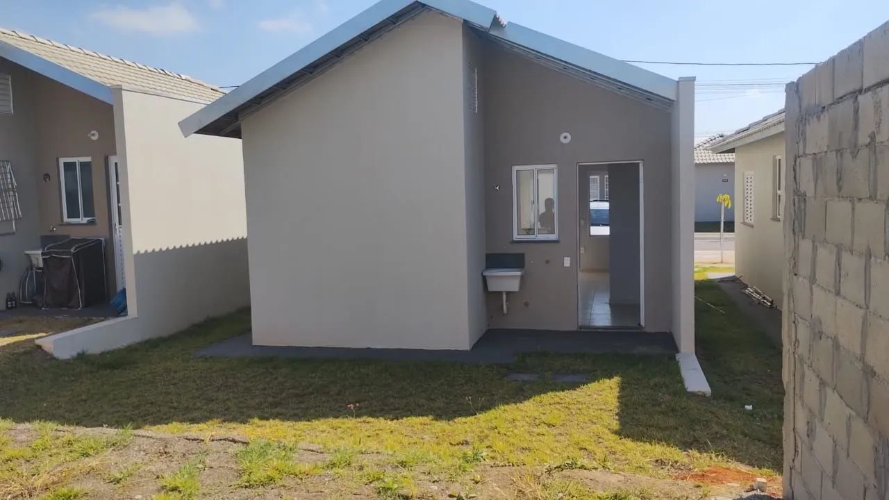 Casa Nova em Condomínio Fechado