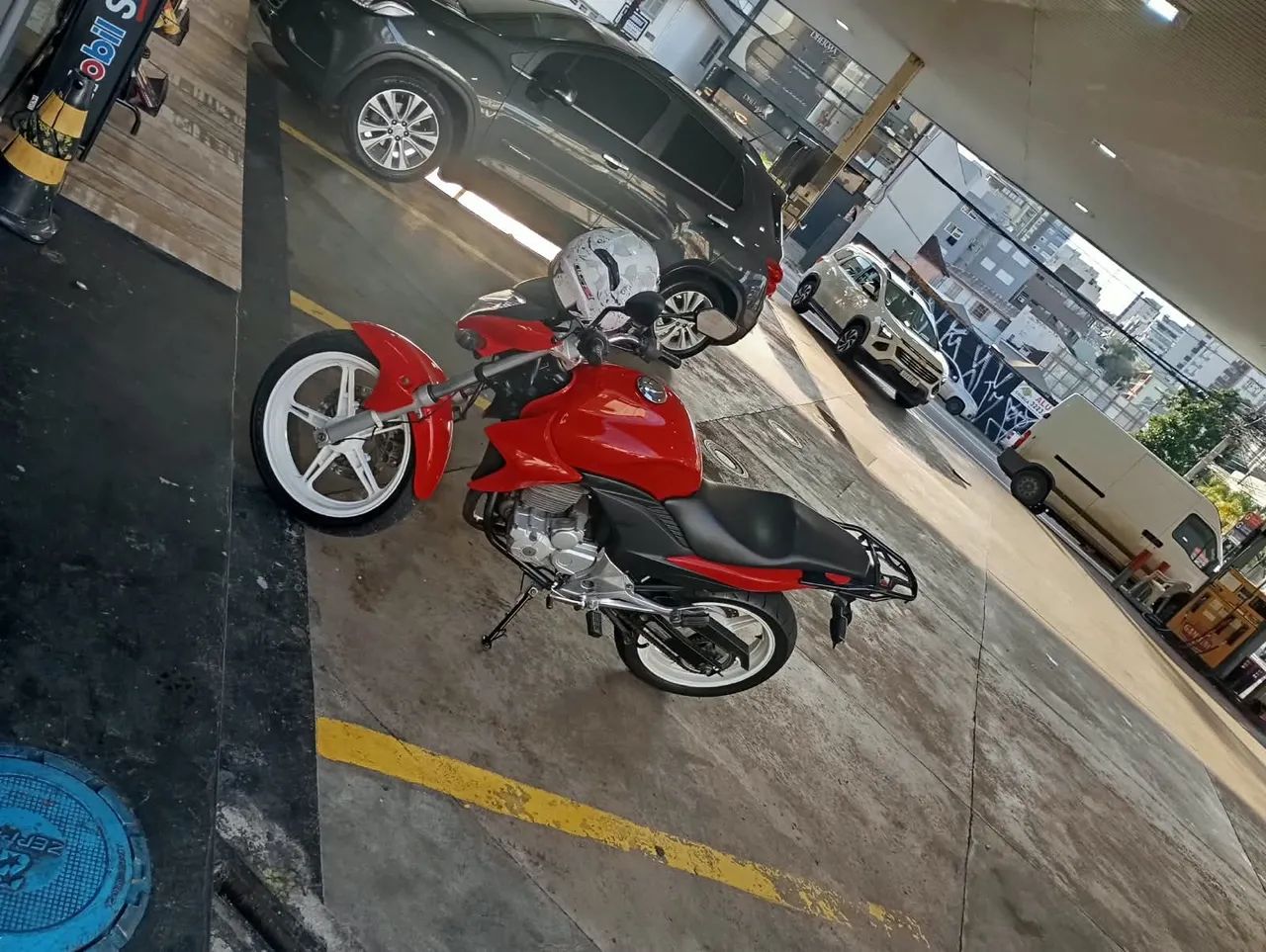 Cb300
