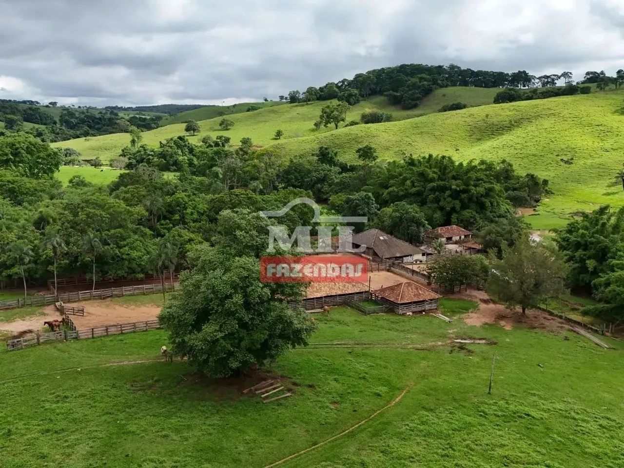 Fazenda 191 alqueires ( 924 hectares) ipameri -GO