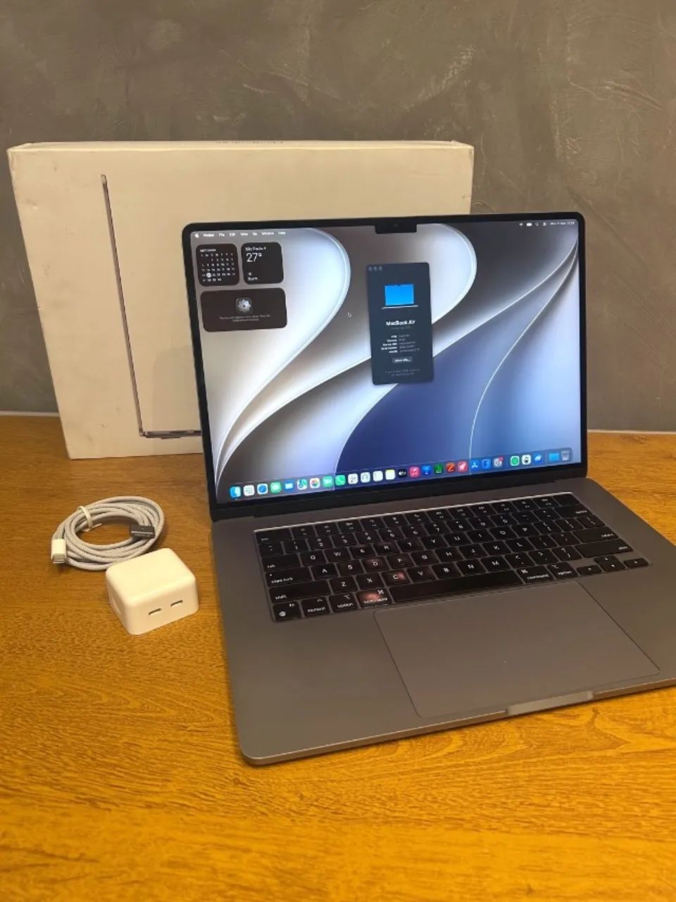 Macbook Air M2 15 polegadas 08gb / 256ssd super novo