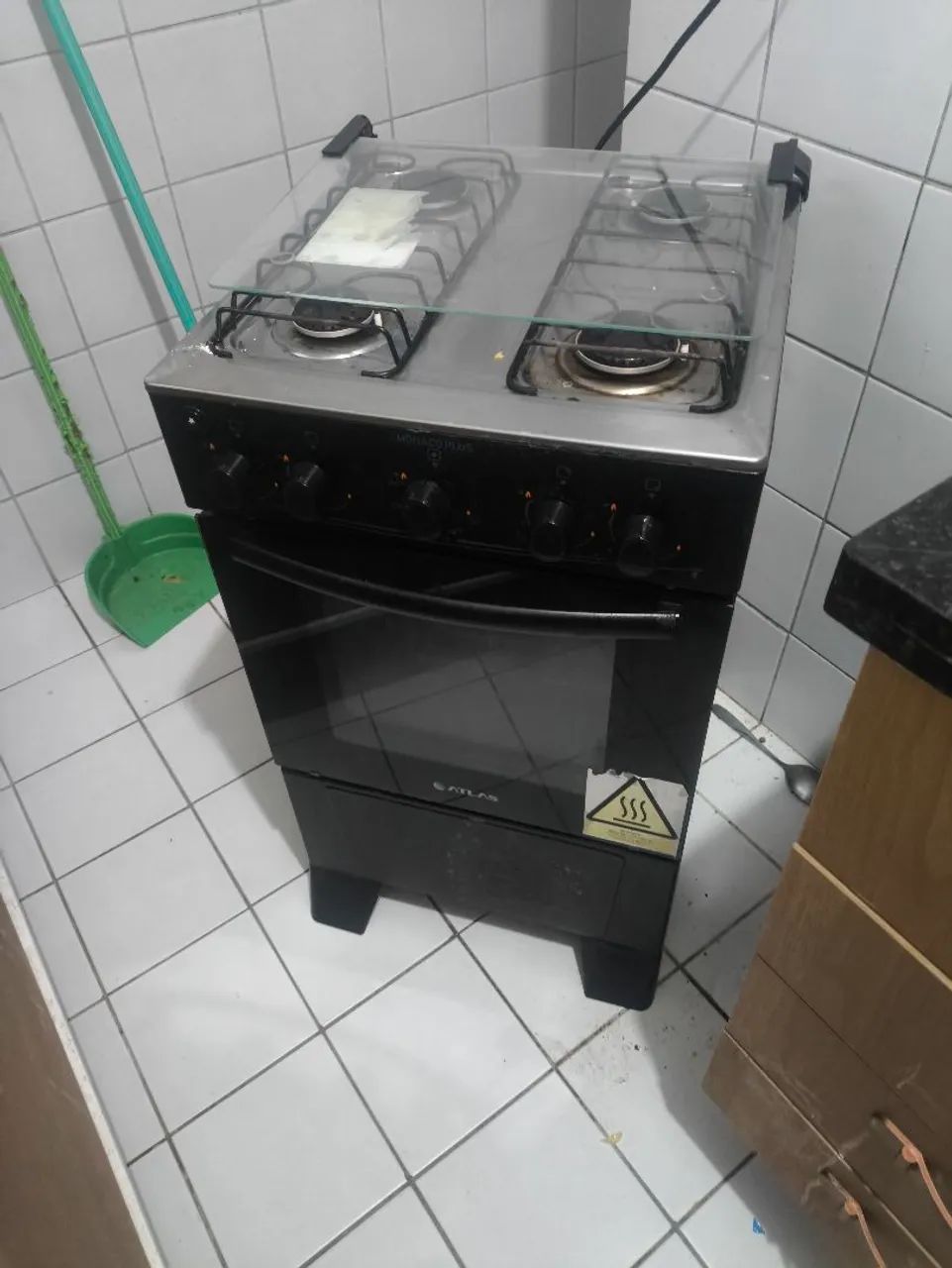 Fogão 4 bocas seminovo