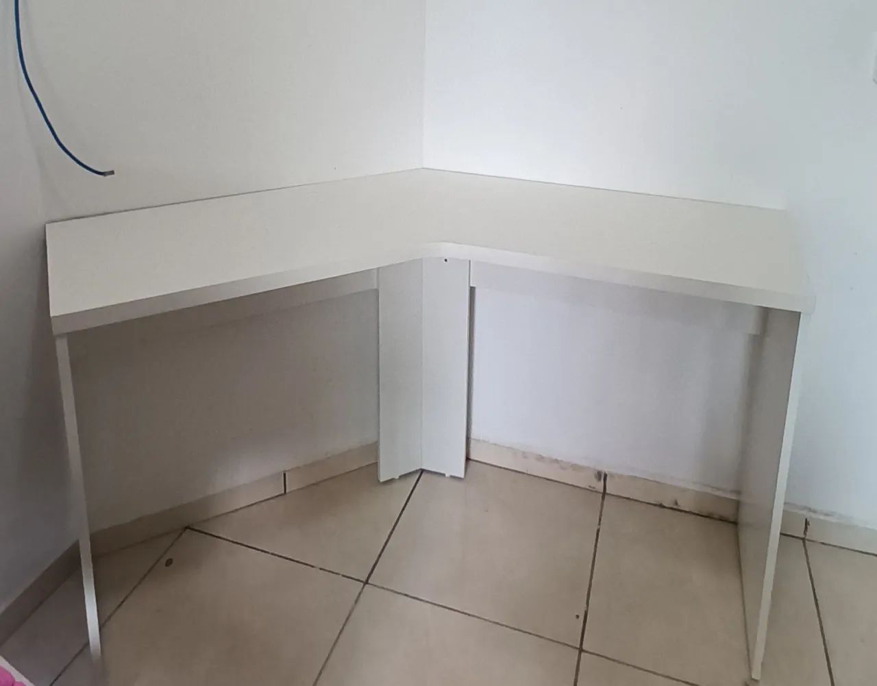 Mesa de canto 