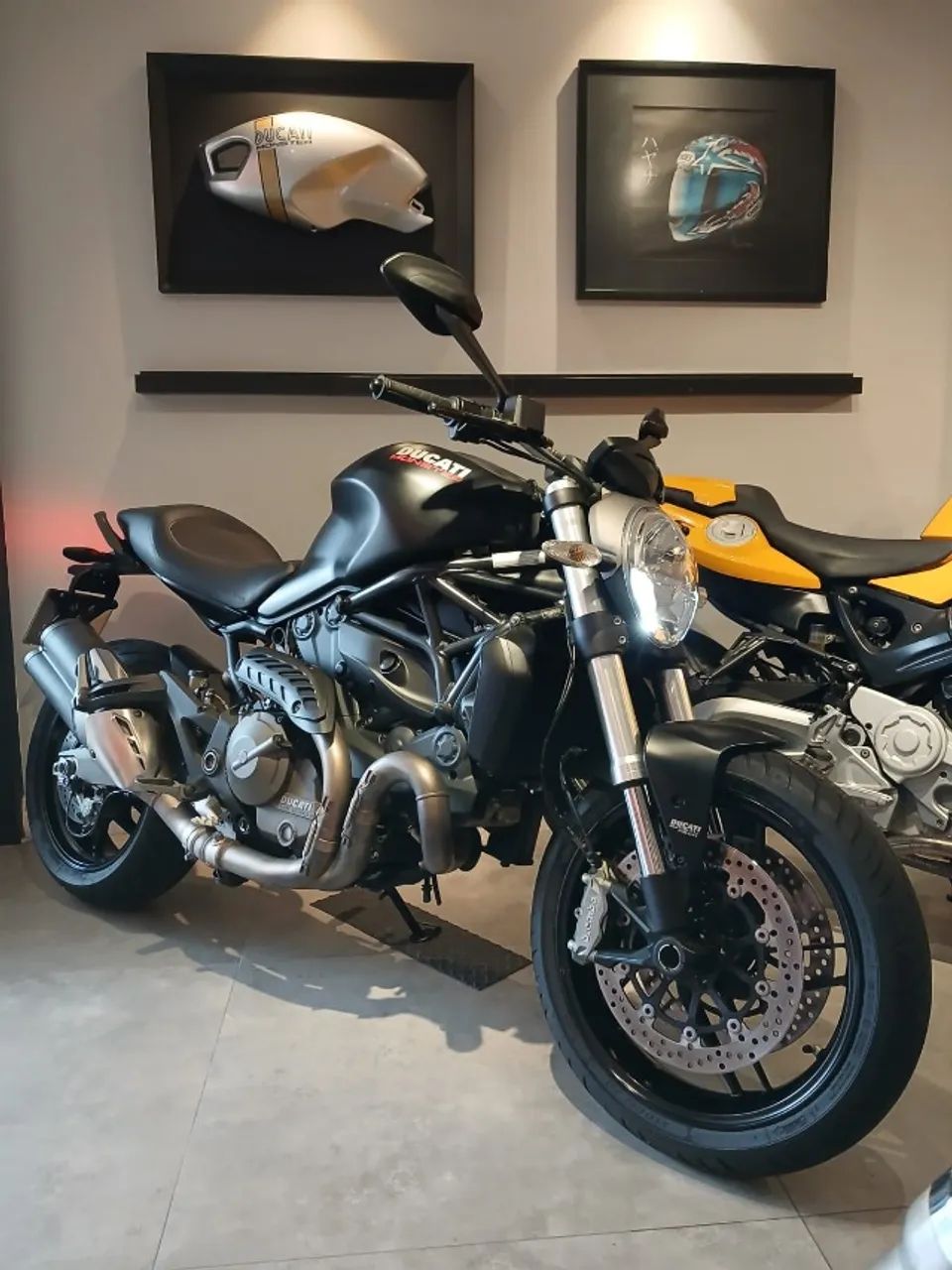 Motos Ducati Monster 821 - Limeira, São Paulo