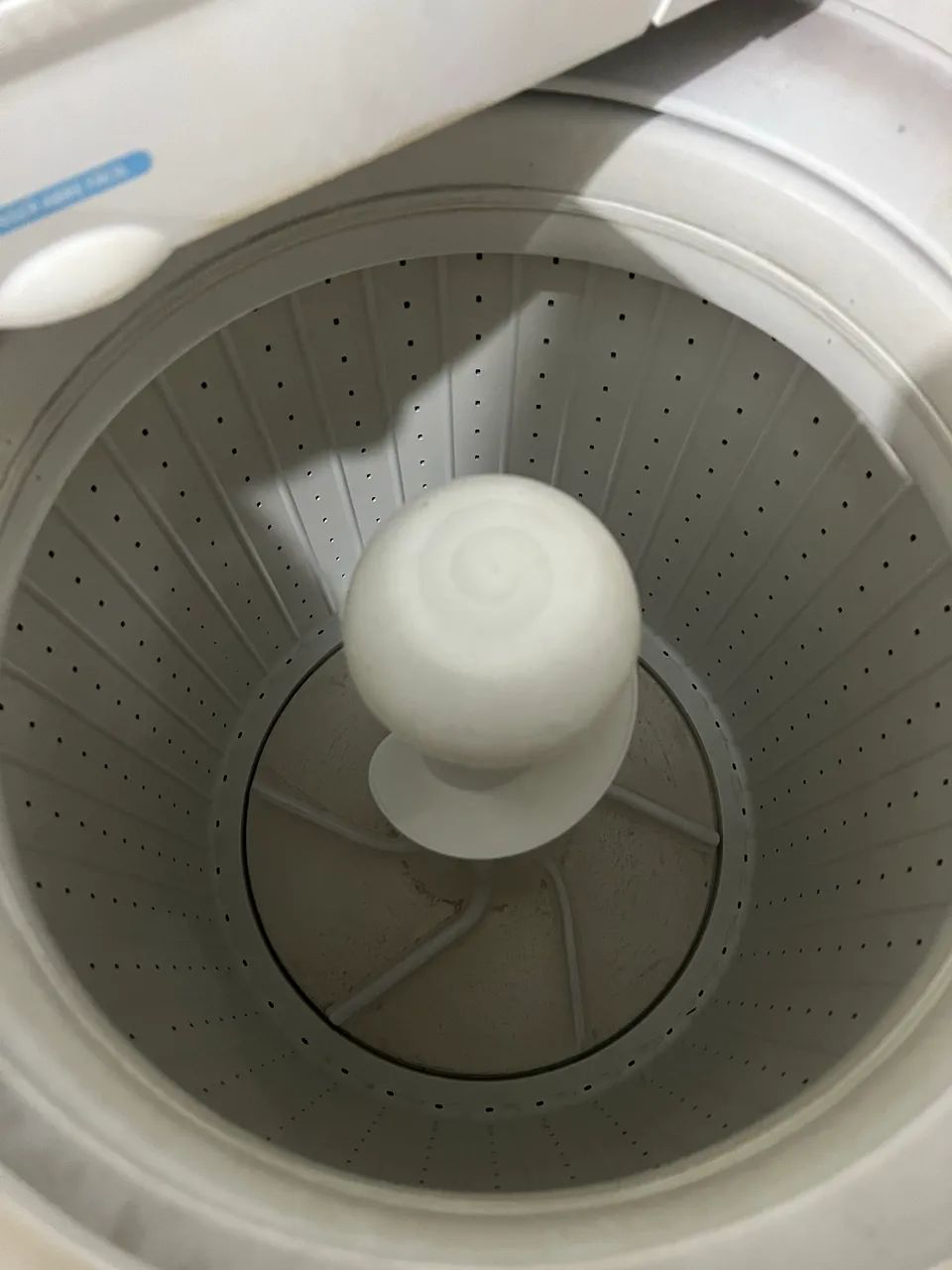 Máquina de lavar com defeito 
