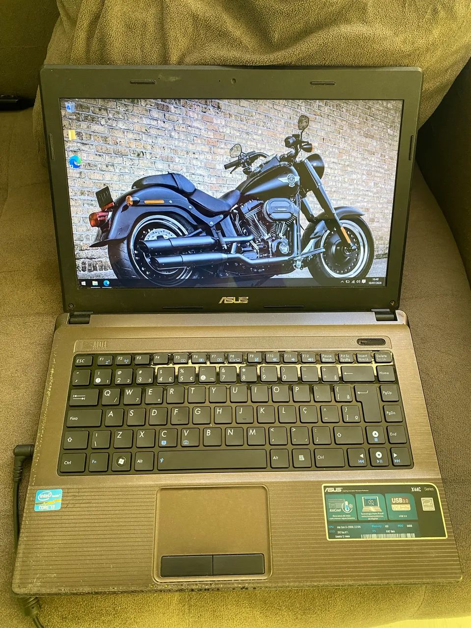 Notebook Asus -Core i3 2.20Ghz 512GB armazenamento 