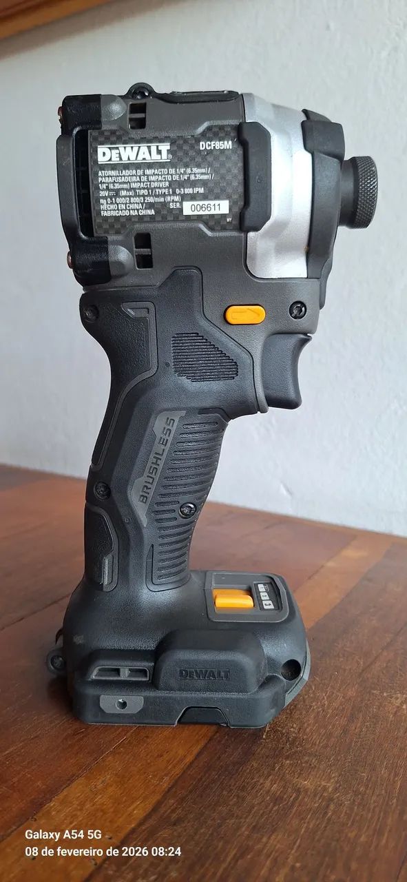 Parafusadeira DeWalt ORIGINAL edição limitada Mclaren  - Foto 2