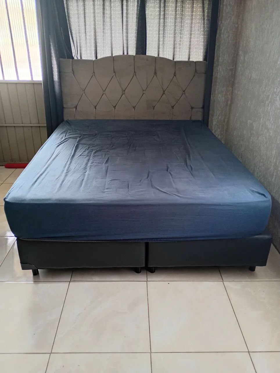 Cama box Queen 198x158 completa com cabeceira 