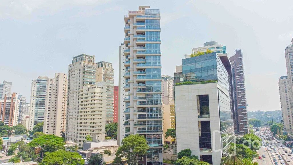 Imóvel na Doutor Mário Ferraz com 3 dormitórios e 298m² - Foto 3