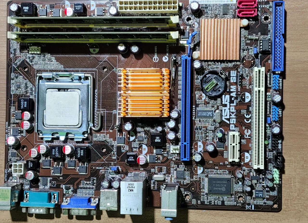 Placa mãe processador e memória 