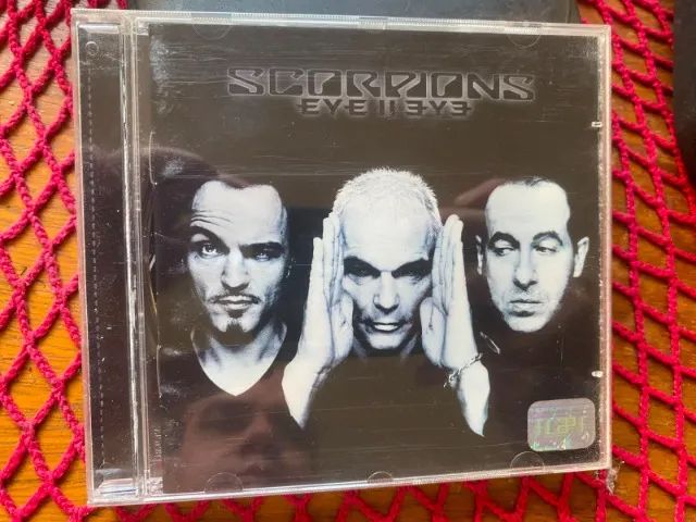 Scorpions - Eye II Eye