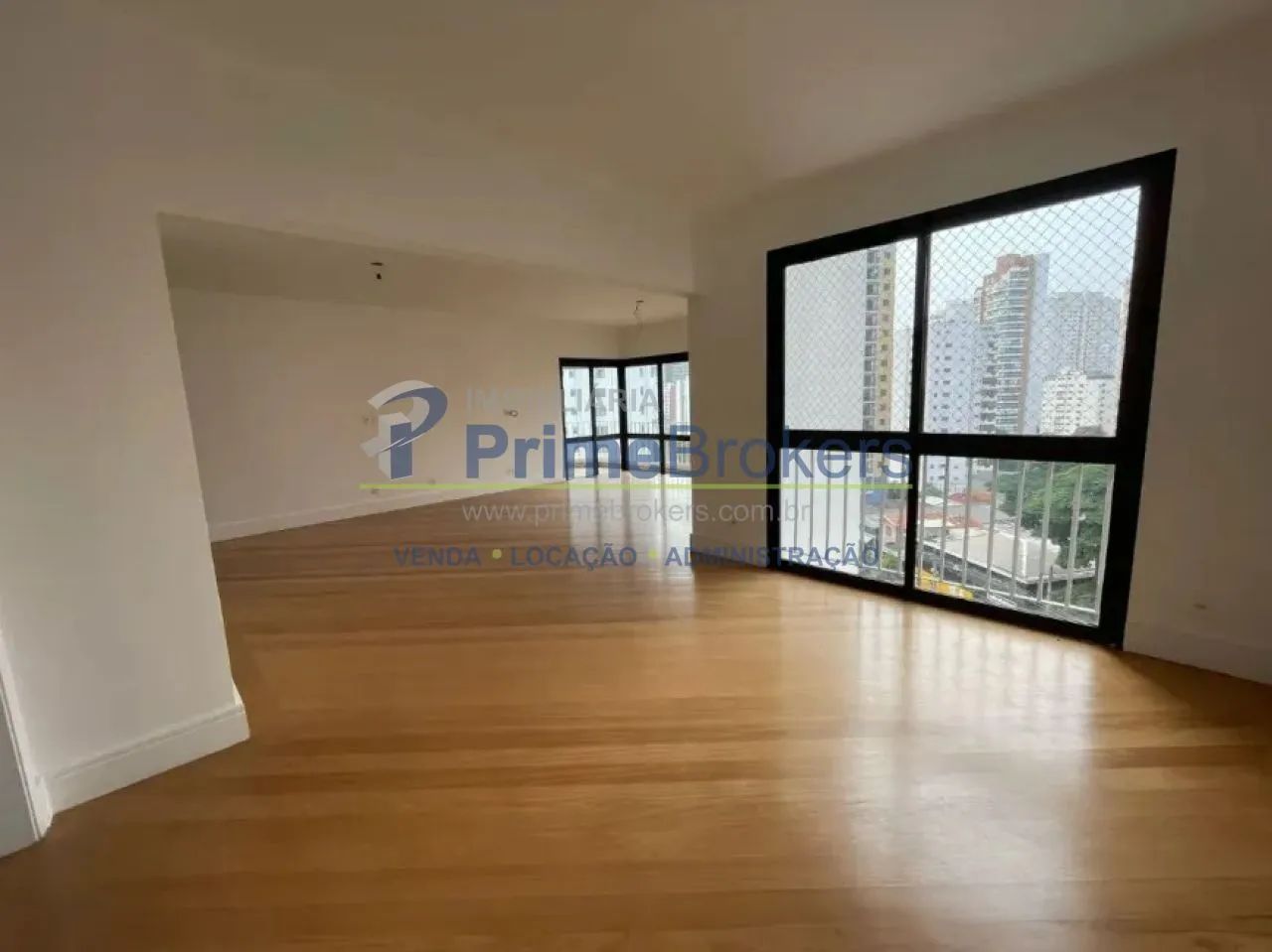 Apartamento Amplo e Sofisticado em Moema ? 177m², 3 Suítes e 3 Vagas - Foto 4