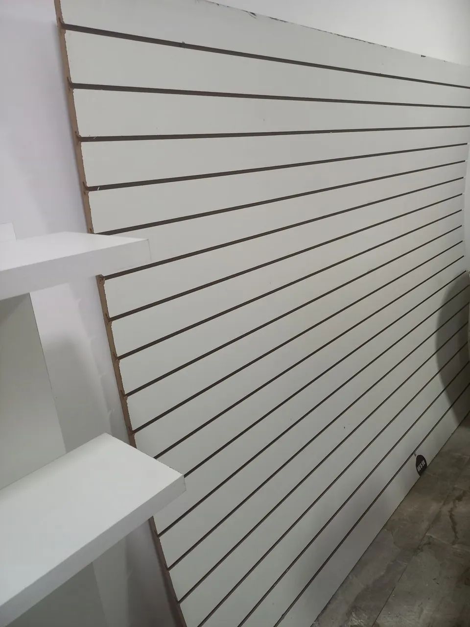 Painel canaletado