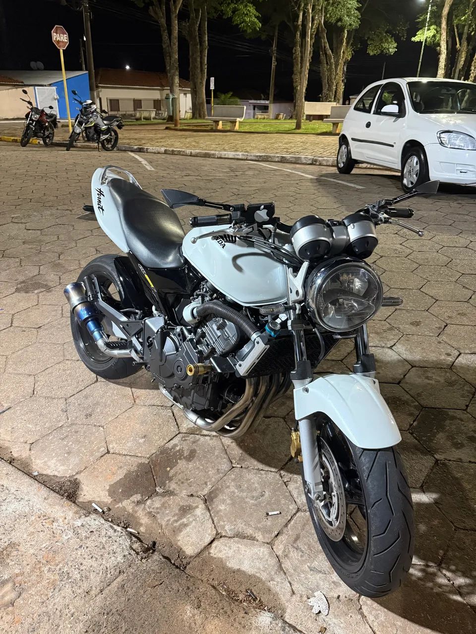 Hornet 600 carburada - Foto 2