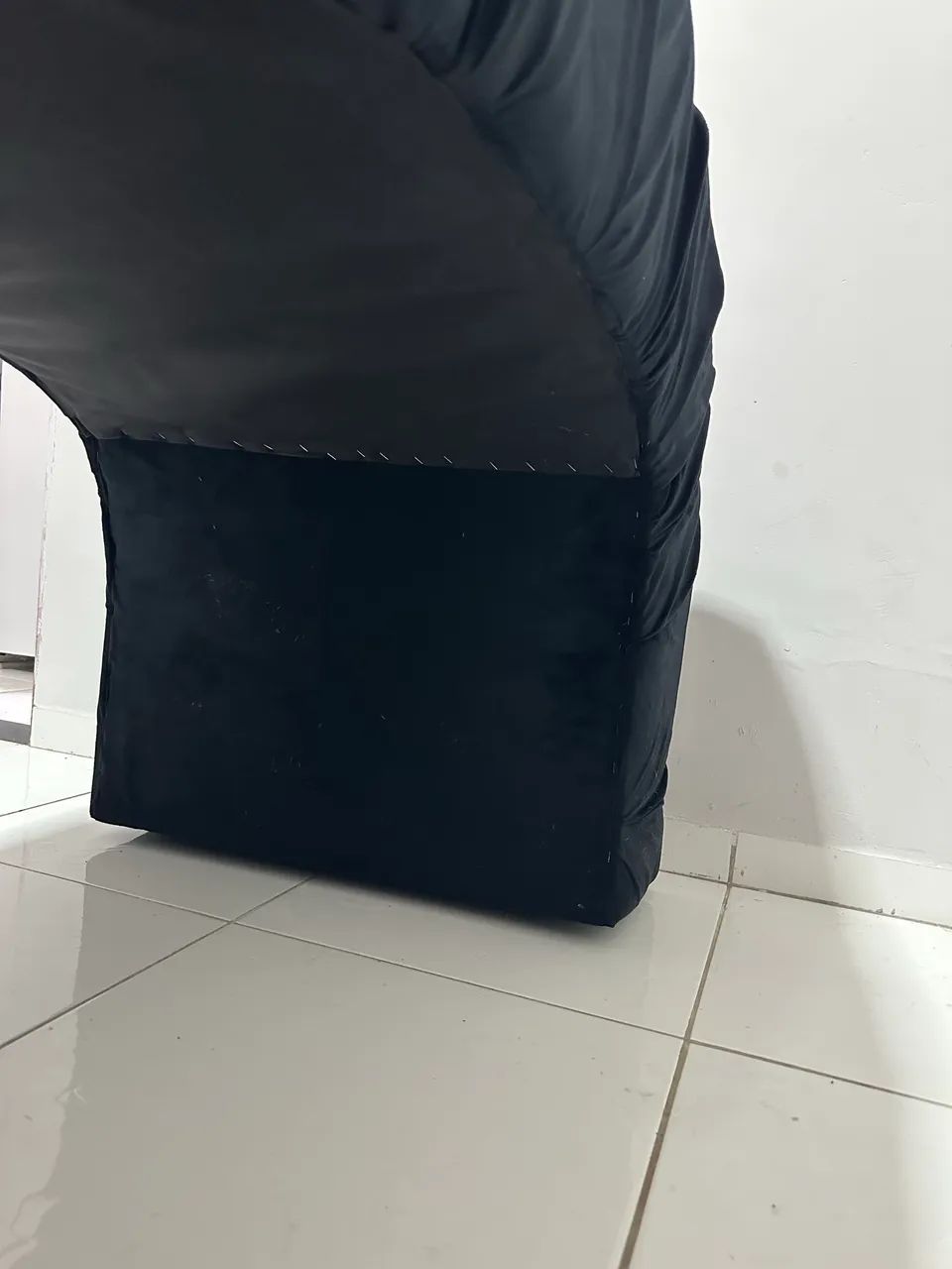 Maca Luxo preta semi nova  - Foto 2