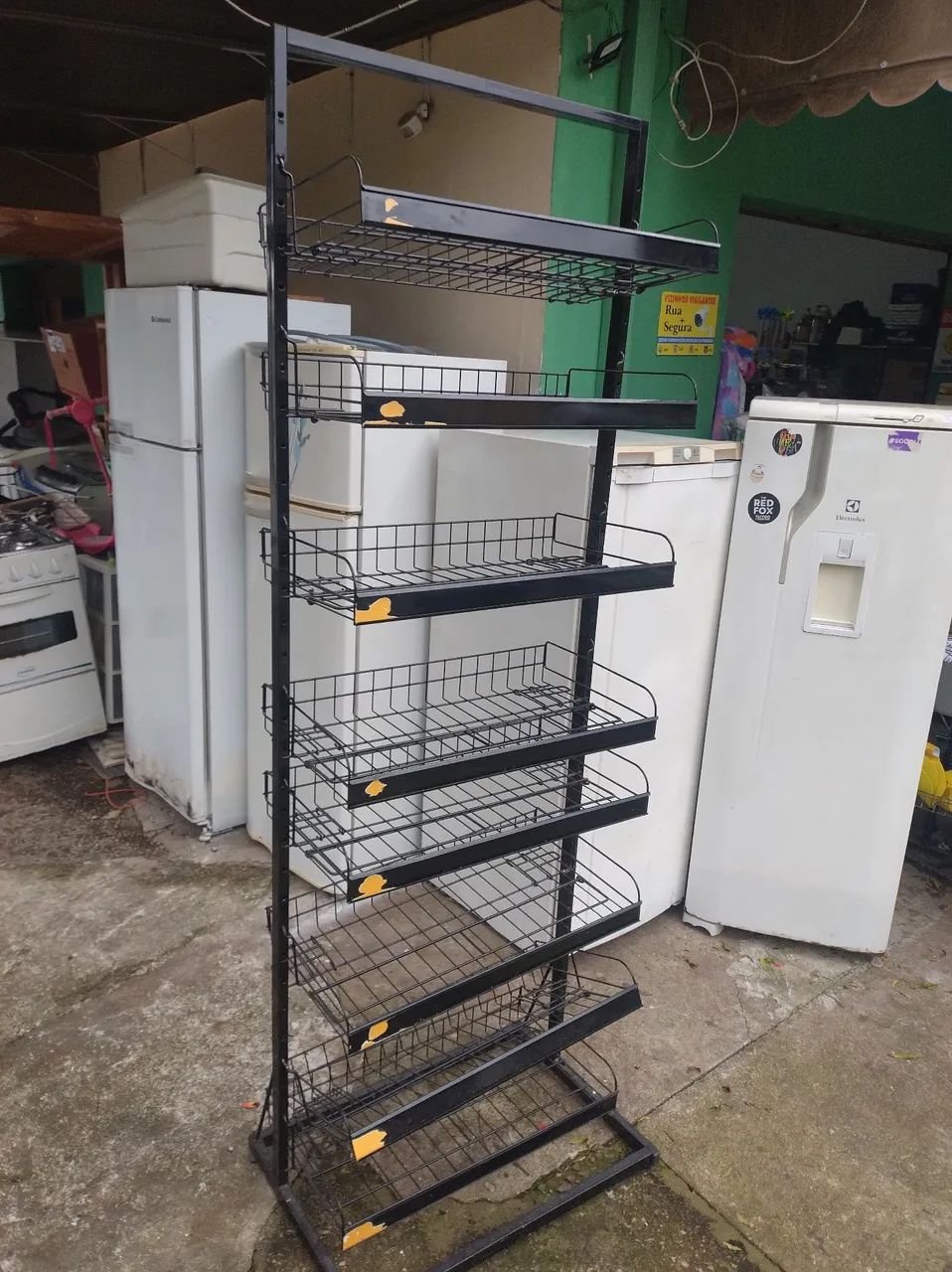 Suporte expositor para mercearia 