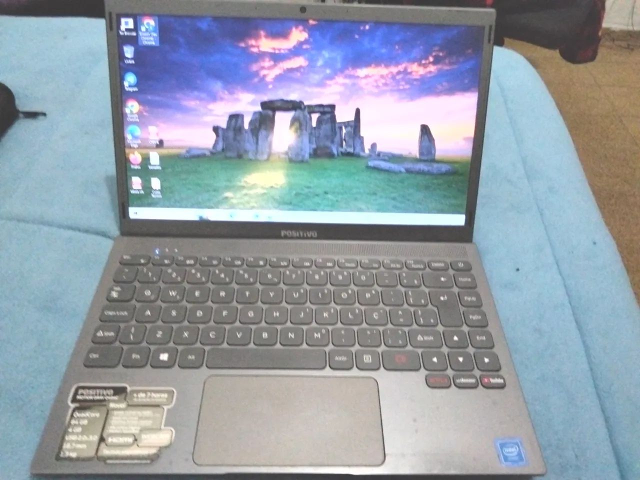 Notebook positivo 