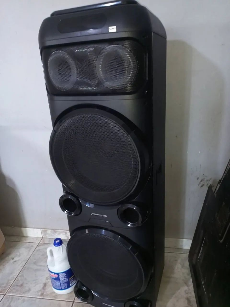 4 itens a venda, 3 cxs e 1 tv - Foto 2