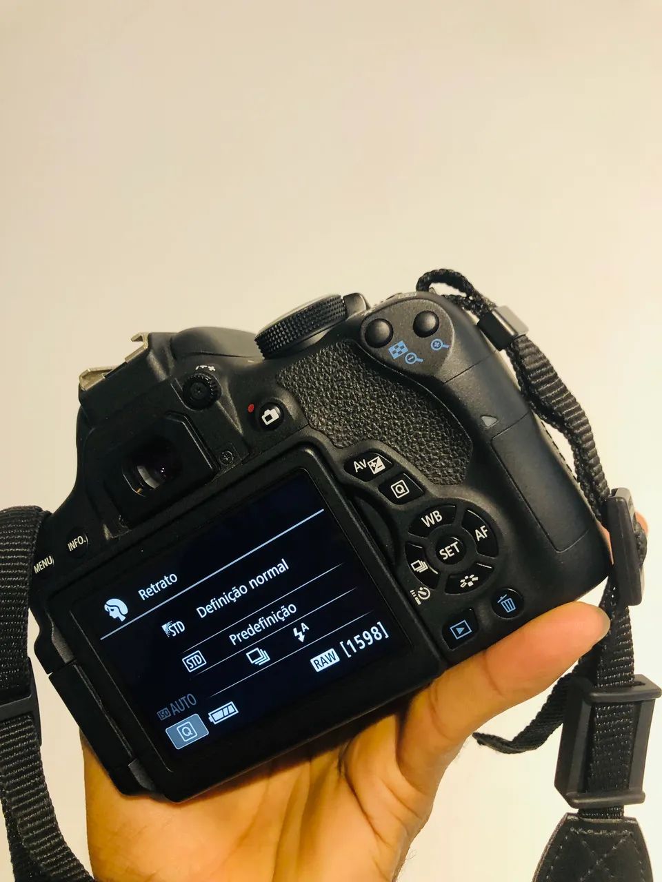 Câmera profissional canon T6i  - Foto 3