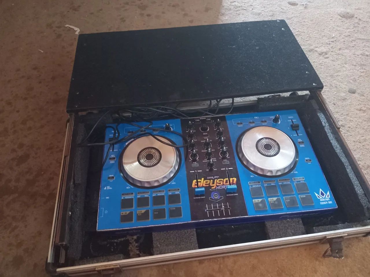 Vendo ou troco case - Foto 2