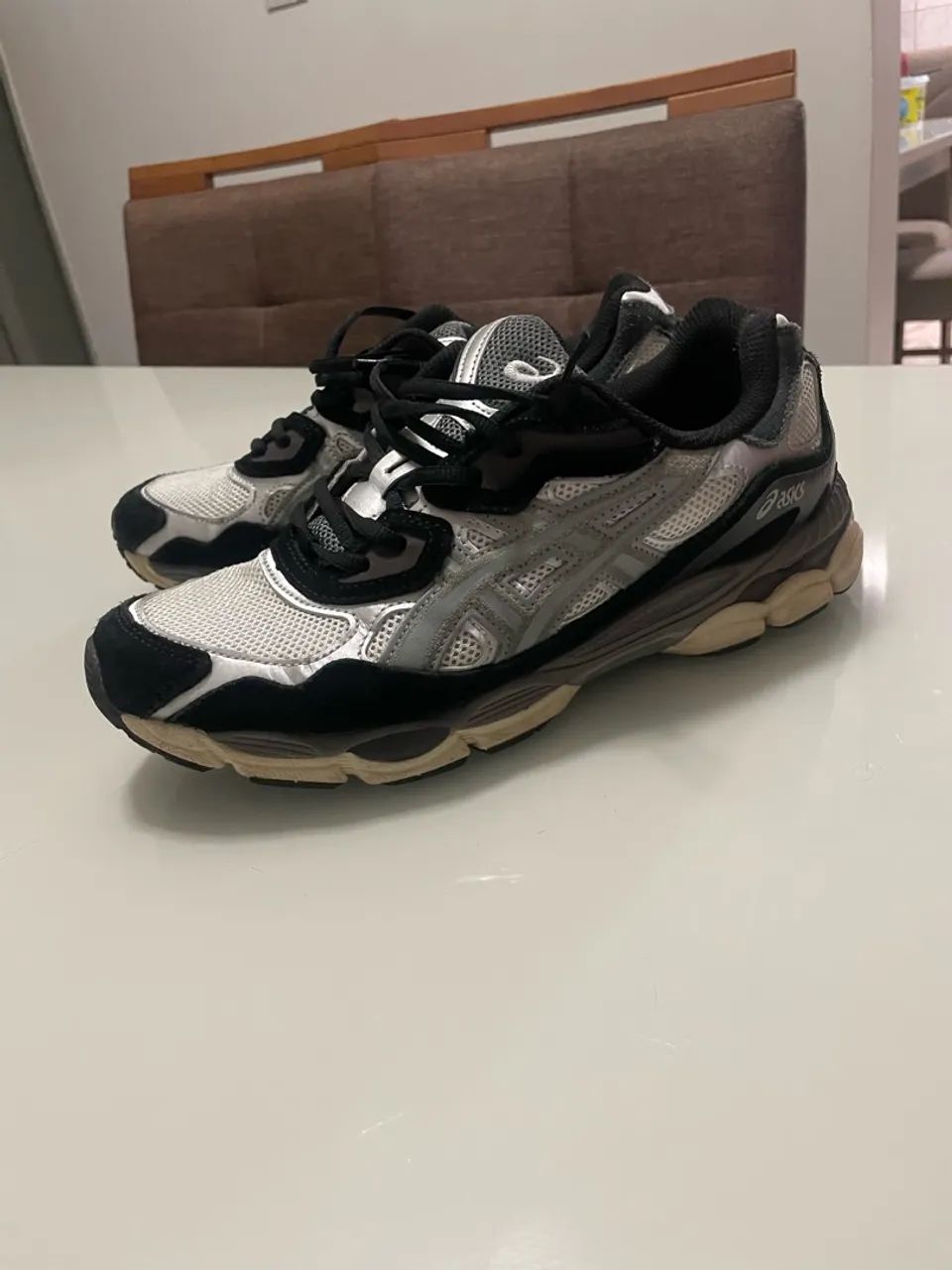 Tênis asics nyc 41