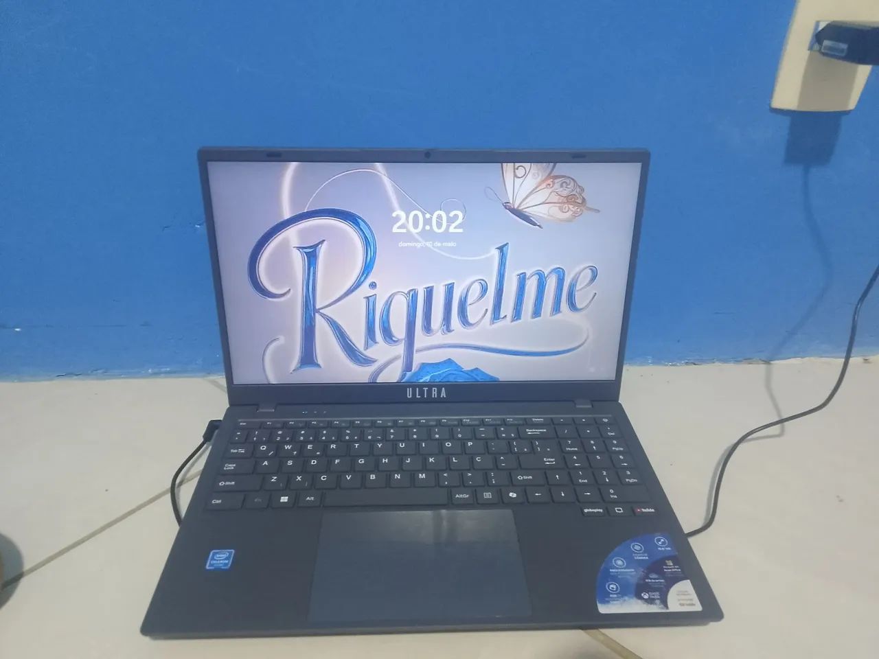Noutbook ultra 