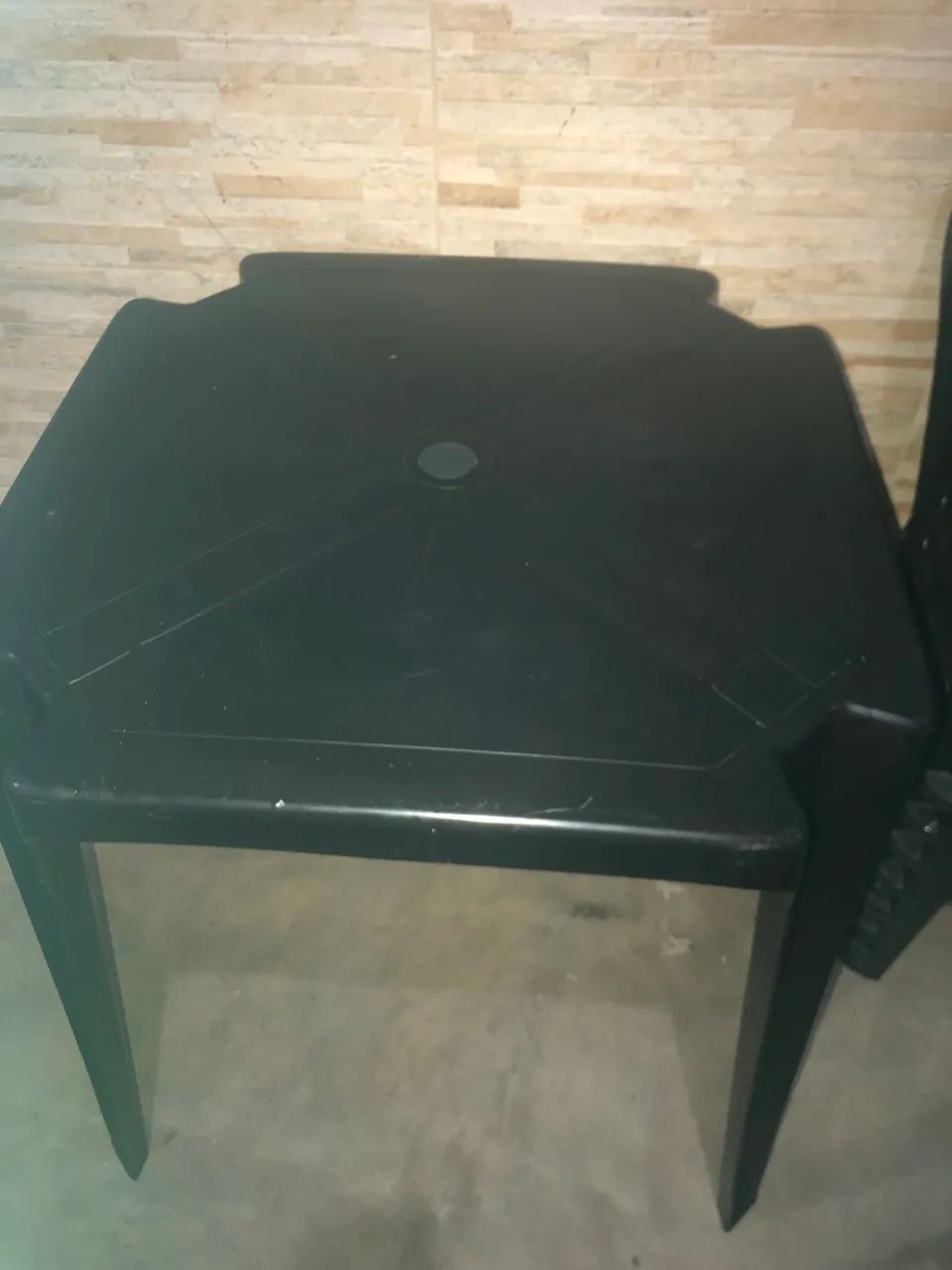 Vendo jogo de mesa e cadeiras - Foto 3