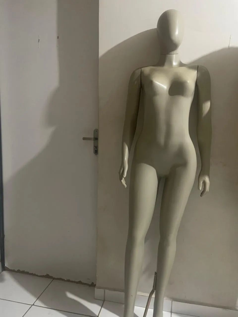 Maniquim completo - Foto 2
