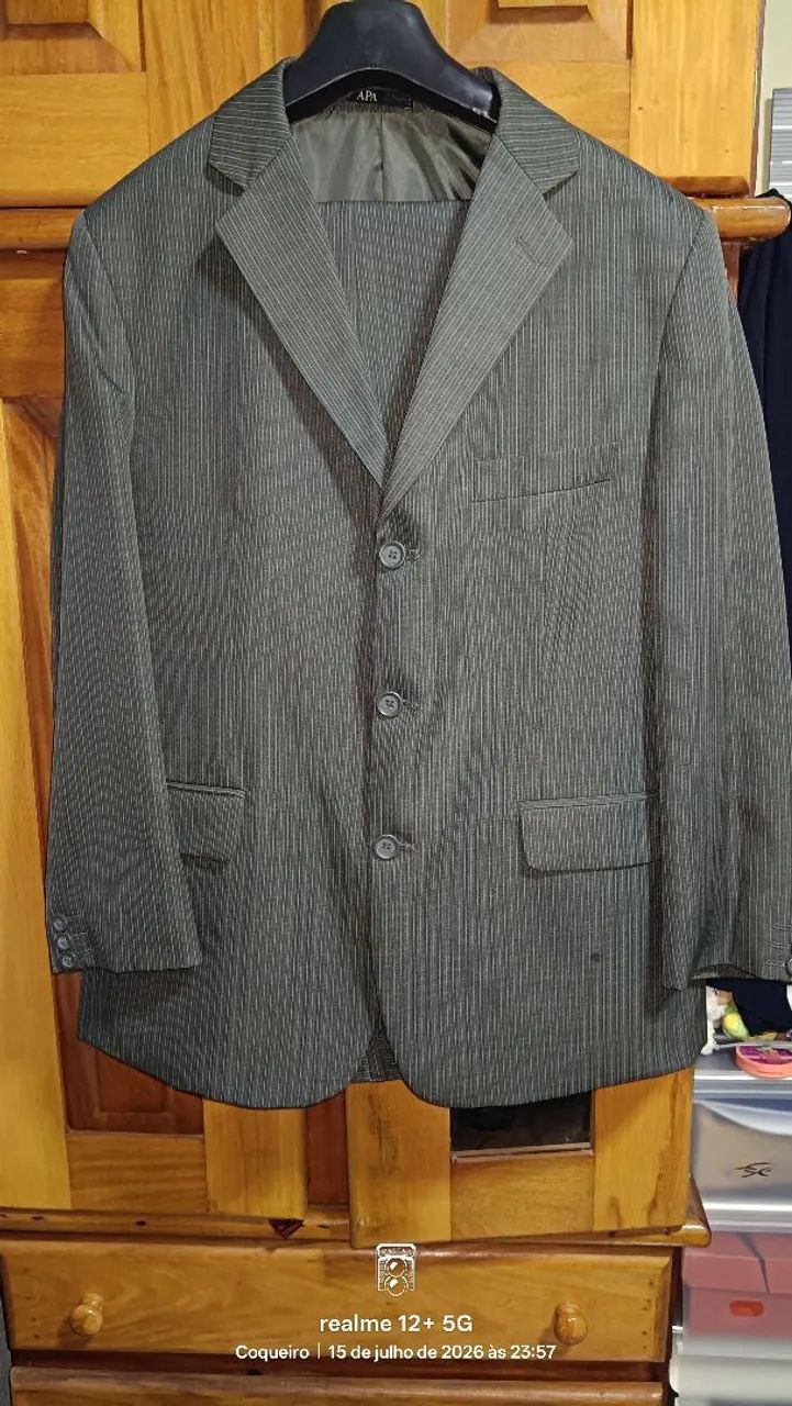 Vendo Belíssimos Ternos - Foto 2