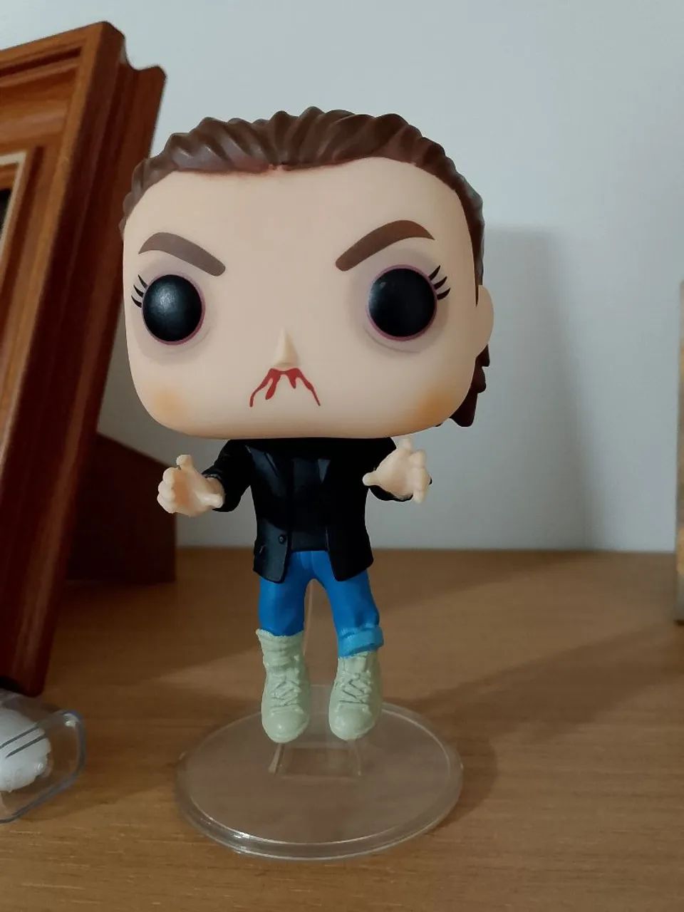 Funko Eleven #637 levitando 
